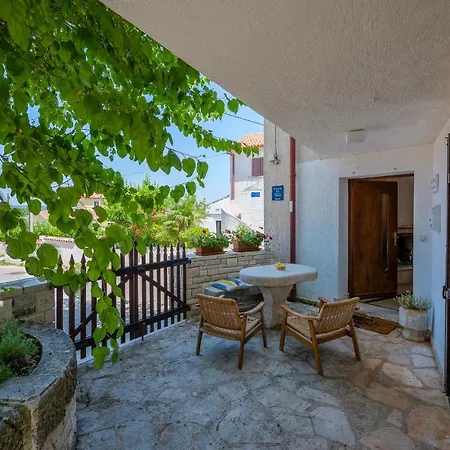 House Istria * Rakalj